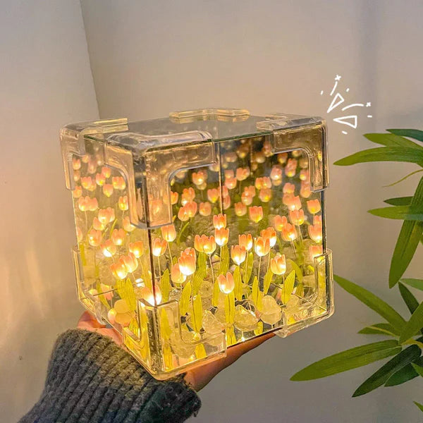 EverTulip  DIY Infinite Tulip Lamp
