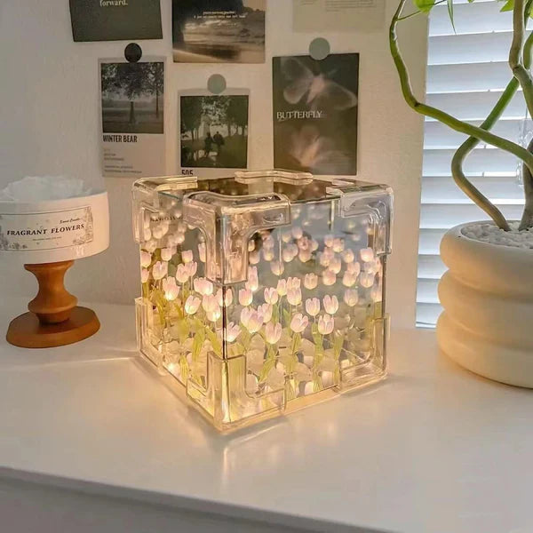 EverTulip  DIY Infinite Tulip Lamp